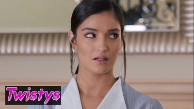 When Girls Play – (India Summer, Emily Willis) – Subservient – Twistys